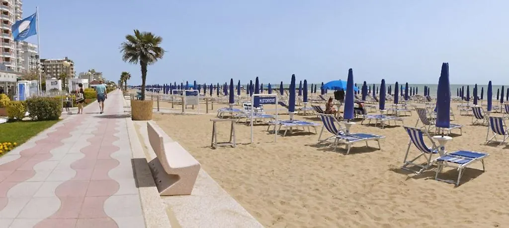 Appartamenti Cristina Carraro Immobiliare - Family Apartments Lido di Jesolo